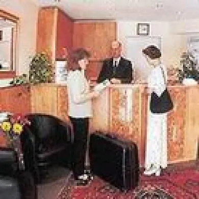 Carlton Hotel Frankfurt am Main 3*,