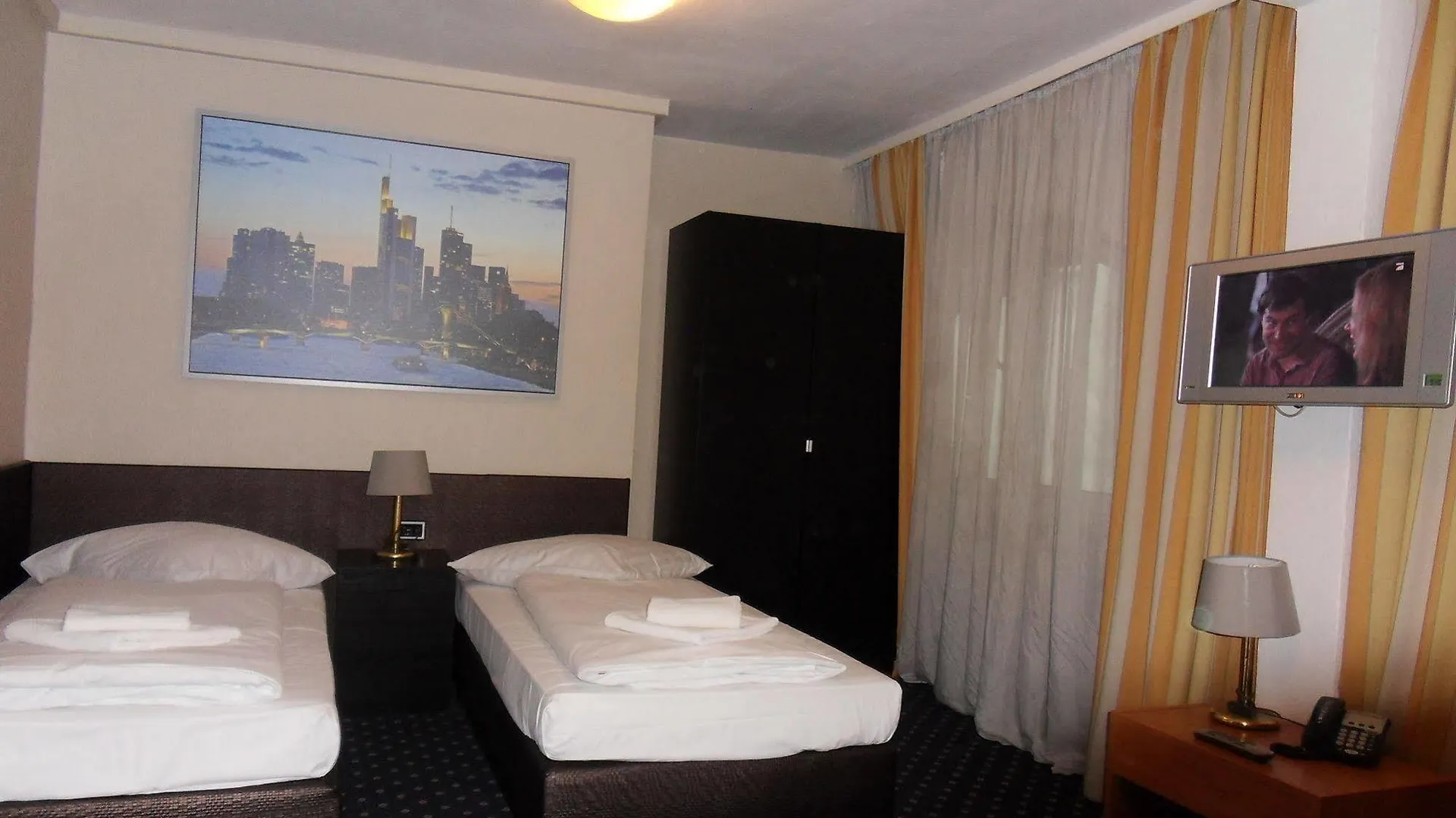 Carlton Hotel Francoforte sul Meno 3*,