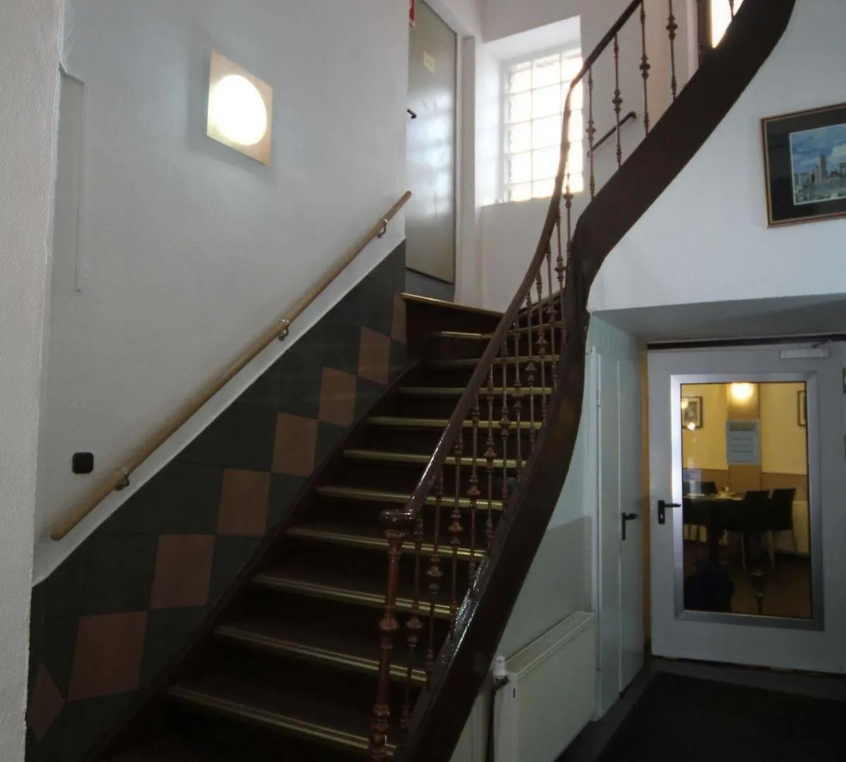 Carlton Hotel Francoforte sul Meno 3*,  Germania